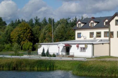 Hotel Czardasz Września Екстериор снимка
